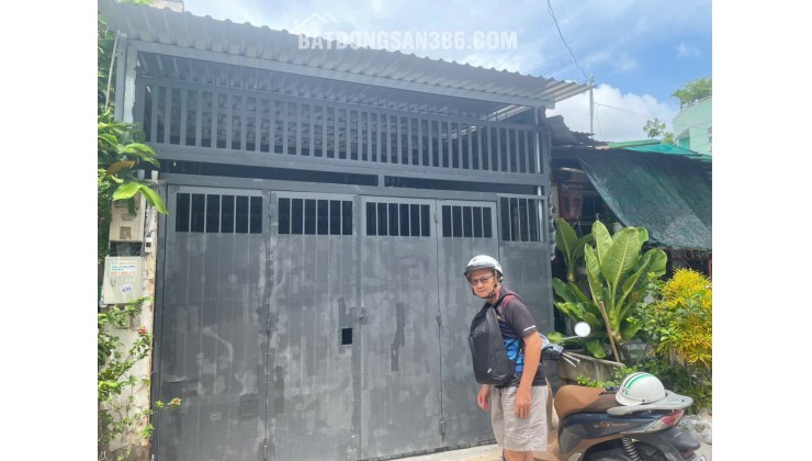 Cho thuê nhà Đặng Thuỳ Trâm, P.13, 4x20m, 1 trệt, 1 lửng, 13tr, TL
